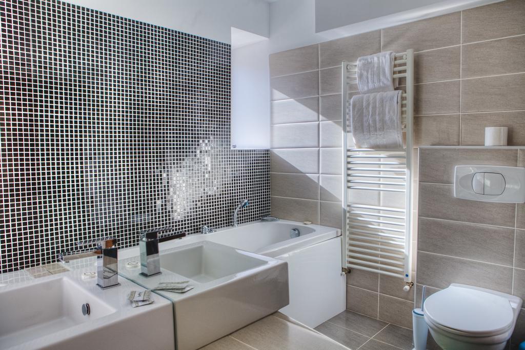 Vila Pinul Si Mesteacanul Hotel Brassópojána Kültér fotó
