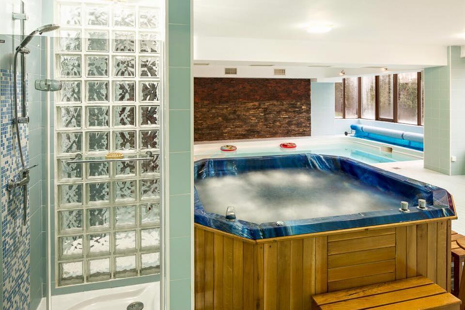 Vila Pinul Si Mesteacanul Hotel Brassópojána Kültér fotó